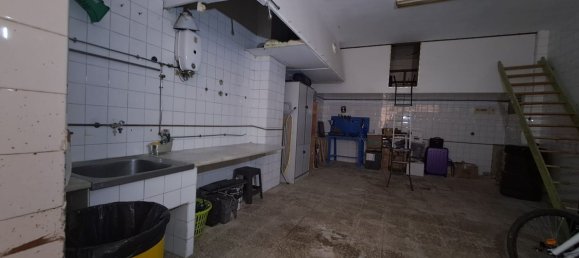 Gewerbliche Immobilie in Gijon, Spain 41m², Nr. 149762 8