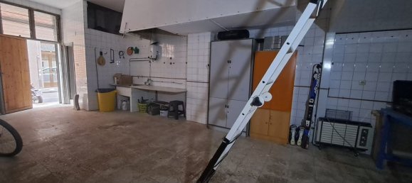 Gewerbliche Immobilie in Gijon, Spain 41m², Nr. 149762 5