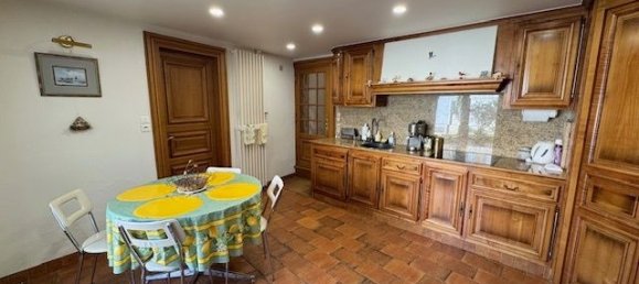 5 Schlafzimmer Haus in Vernouillet, France, Nr. 179758 2