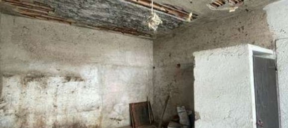 Studio in Fenegrò, Italy No. 283421 4