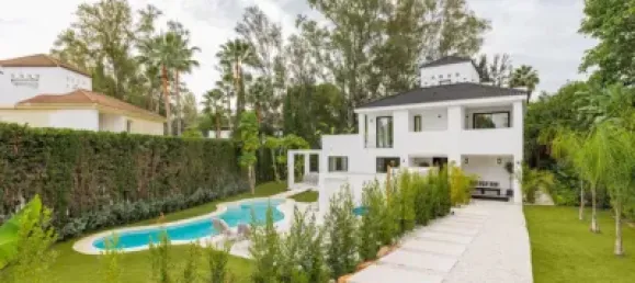 5 Schlafzimmer Villa in Marbella, Spain, Nr. 35527 30