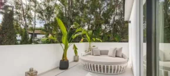 5 Schlafzimmer Villa in Marbella, Spain, Nr. 35527 12