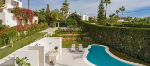 5 Schlafzimmer Villa in Marbella, Spain, Nr. 35527 17