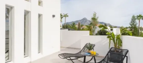 5 Schlafzimmer Villa in Marbella, Spain, Nr. 35527 49