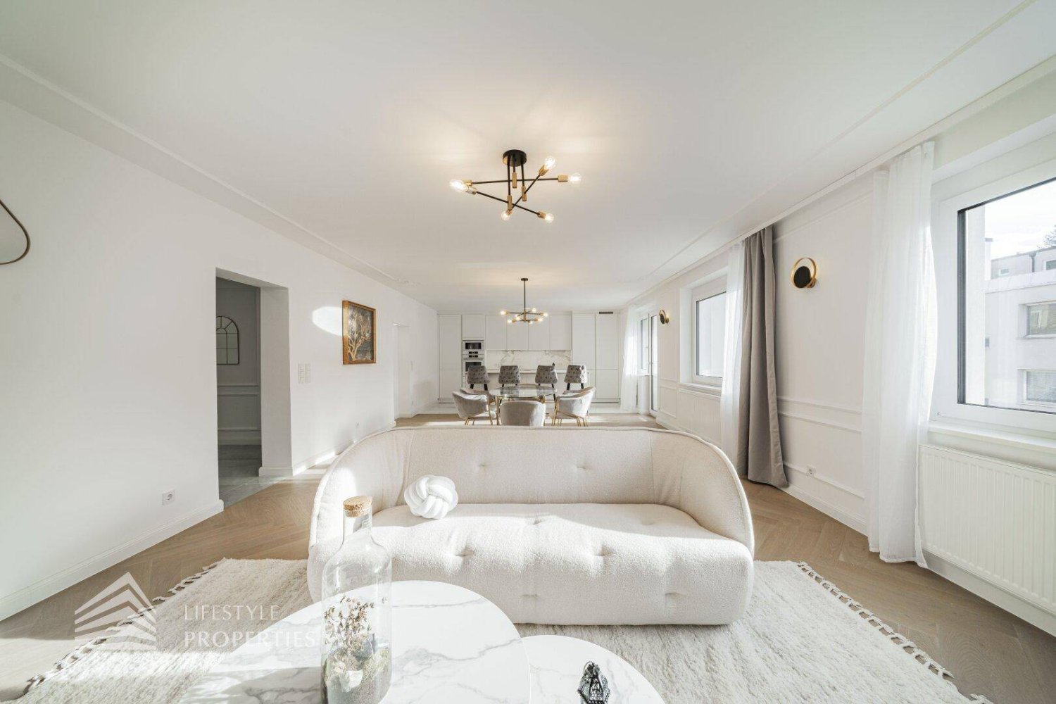 4غرفة شقة في Dobling, Austria رقم 26771