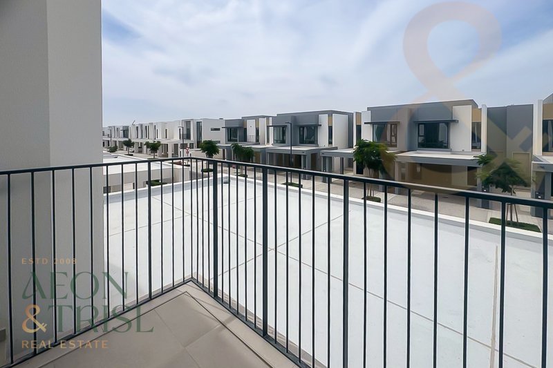4 bedrooms Townhouse in The Valley, UAE No. 105198