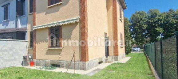 Вилла с 2 спальнями в Тревильо, Италия № 355749 5