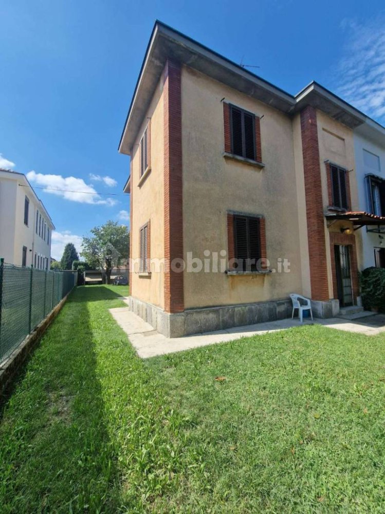 Вилла с 2 спальнями в Тревильо, Италия № 355749