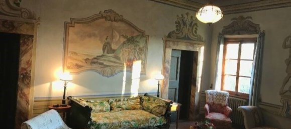 4 bedrooms Villa in Fucecchio, Italy No. 120493 8