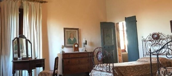 4 bedrooms Villa in Fucecchio, Italy No. 120493 16