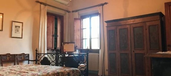 4 bedrooms Villa in Fucecchio, Italy No. 120493 18