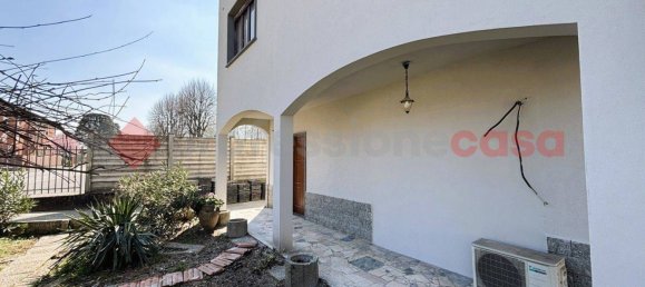 3 Schlafzimmer Villa in Landriano, Italy, Nr. 7832 27