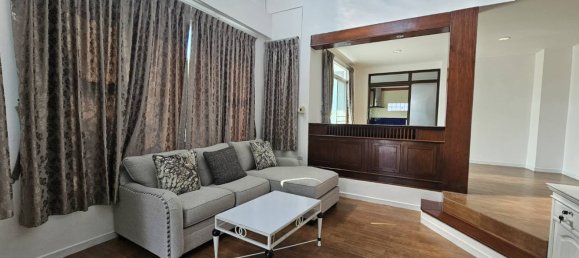 4 bedrooms House for sale in Pattaya, Chonburi, Eastern Thailand, Thailand № 73987 6