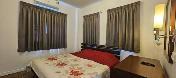 4 bedrooms House for sale in Pattaya, Chonburi, Eastern Thailand, Thailand № 73987 21
