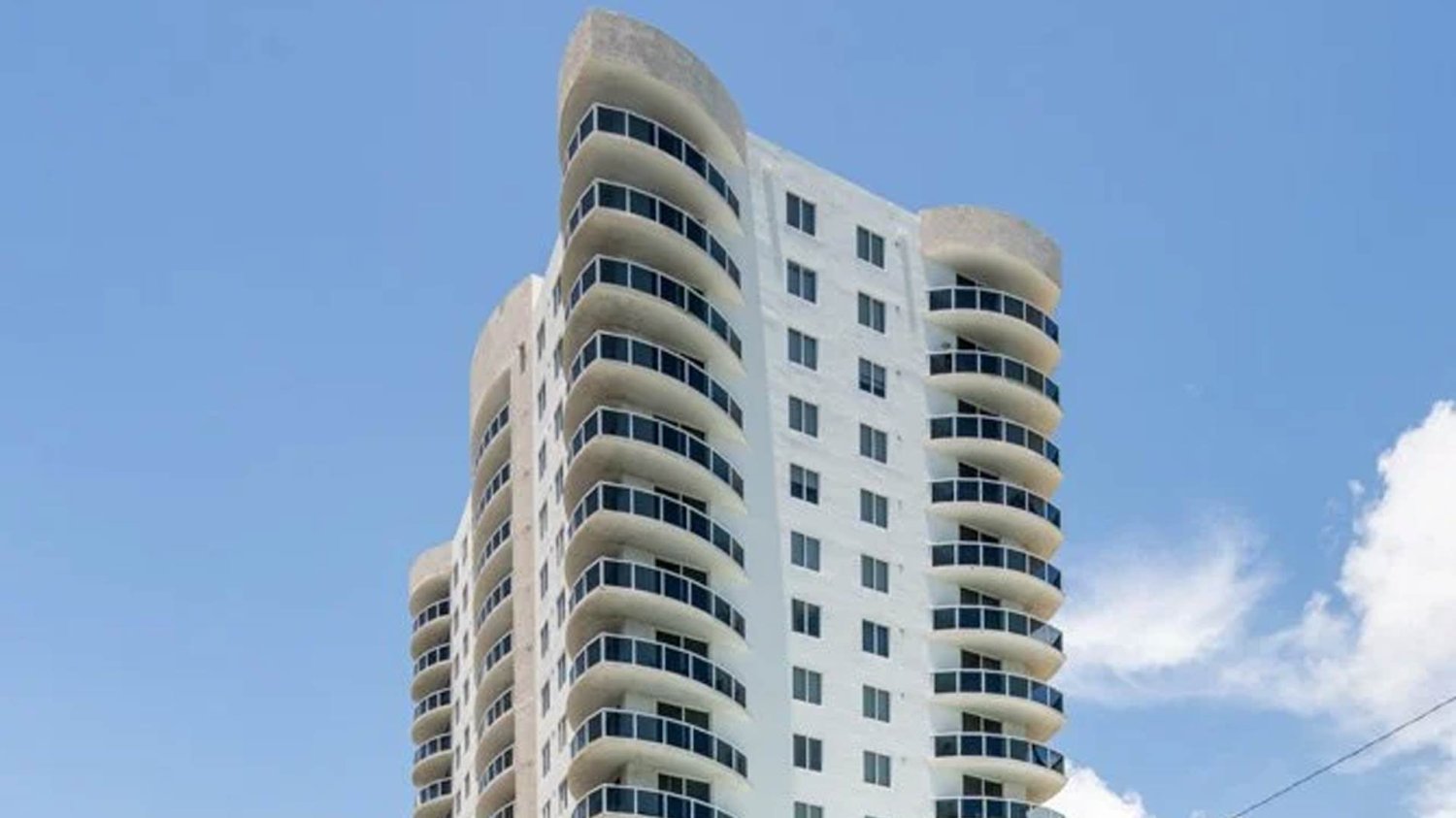 1 chambre appartement à vendre à Miami, Miami-Dade, Florida, USA № 616183