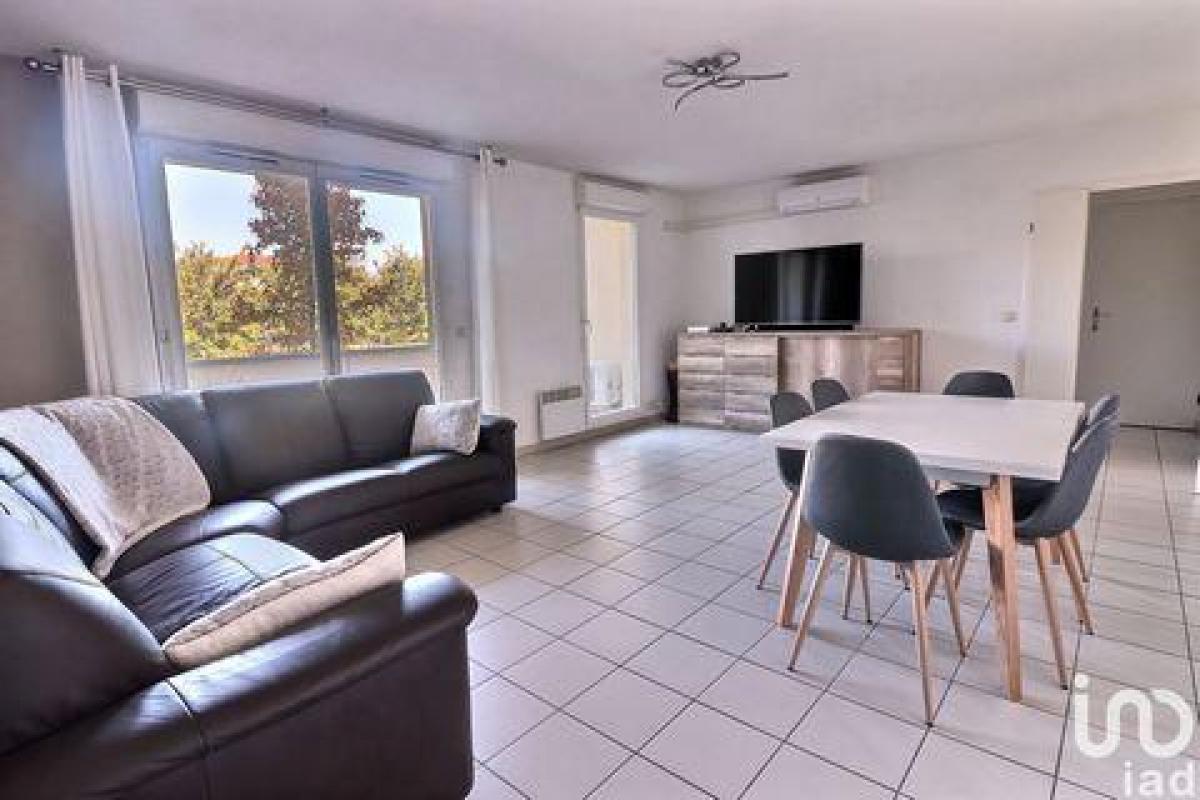 شقة 2 غرف نوم  في Marseille, France رقم 15163