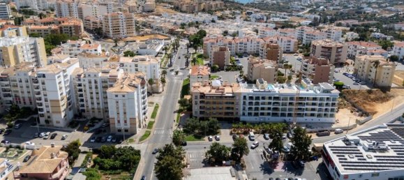 128m² Commercial property in Lagos, Portugal No. 303030 11