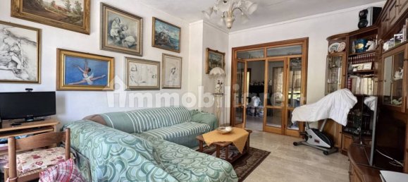 Квартира с 3 спальнями в Виареджо, Италия № 280757 6