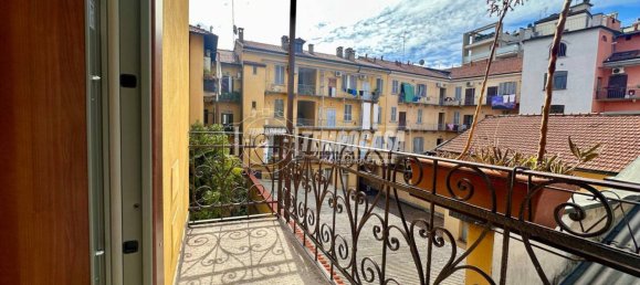 Studio à Milan, Italy No. 277034 11