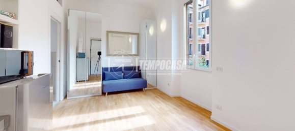 Studio à Milan, Italy No. 277034 3