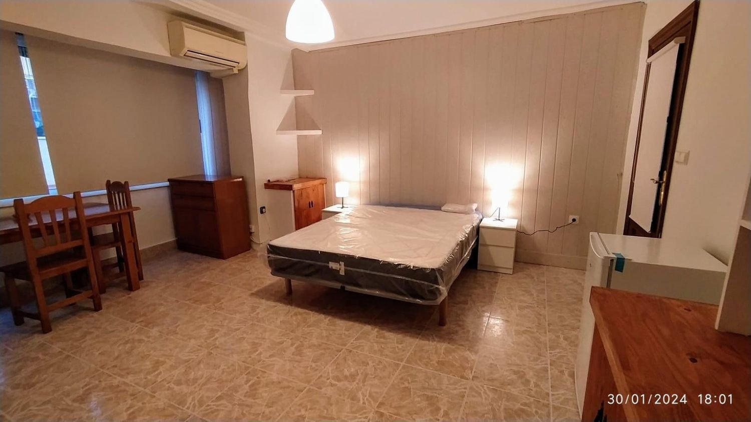 5 bedrooms Apartment in Alicante, Spain No. 262006