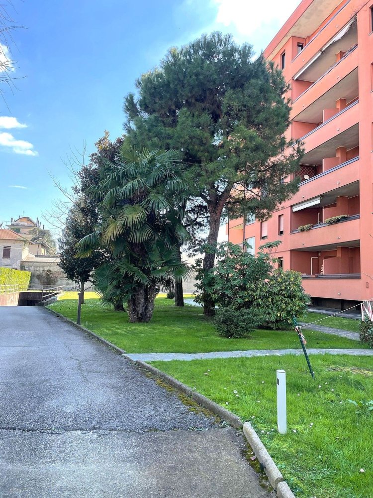 Apartamento T3 em Busto Arsizio, Italy N.º 361296