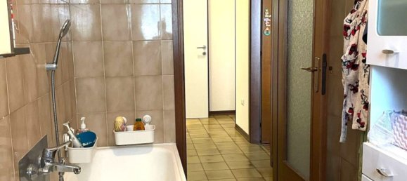 Apartamento T3 em Busto Arsizio, Italy N.º 361296 31