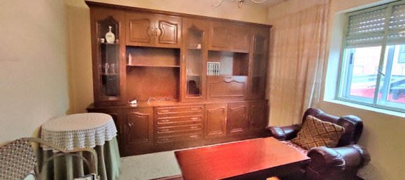 4 bedrooms Townhouse in Chozas de Abajo, Spain No. 76877 2