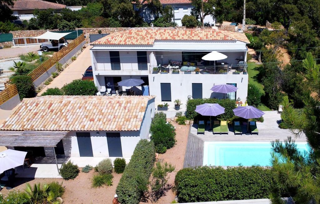 7 bedrooms Villa in Lecci, France No. 94385