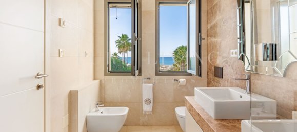 Villa de 5 dormitorios en Marbella, Spain No. 64408 9