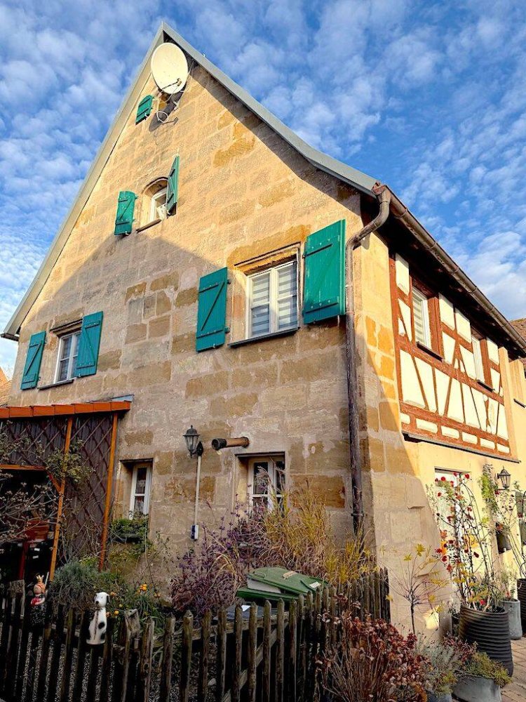 8-salle Bâtiment à Nurnberger Land, Germany No. 315017