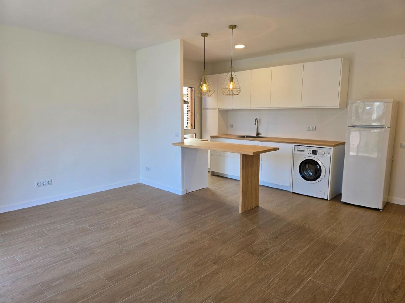 Apartamento de 3 dormitorios en Calafell, Spain No. 146355