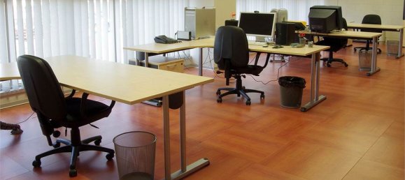 2 rooms Office in Vignola, Italy No. 133999 11