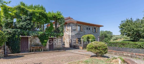 6 bedrooms House in Reggello, Italy No. 271499 12