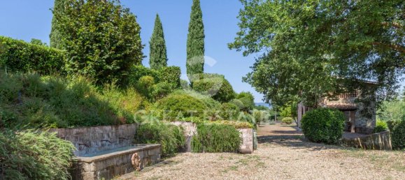 6 bedrooms House in Reggello, Italy No. 271499 17