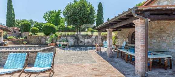 6 bedrooms House in Reggello, Italy No. 271499 7