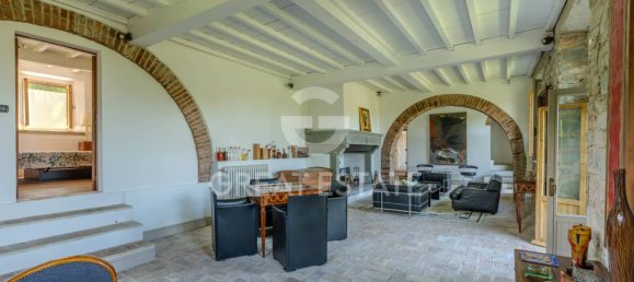 6 bedrooms House in Reggello, Italy No. 271499 39