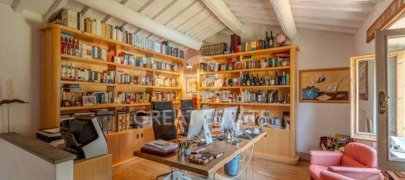 6 bedrooms House in Reggello, Italy No. 271499 45