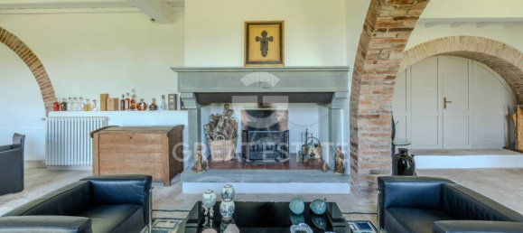 6 bedrooms House in Reggello, Italy No. 271499 37