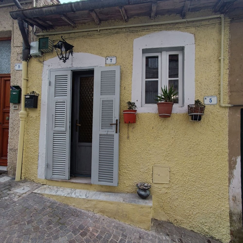 Duplex T3 em Ronciglione, Italy N.º 112697