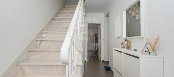 4 bedrooms Villa in Portimao, Portugal No. 26554 4