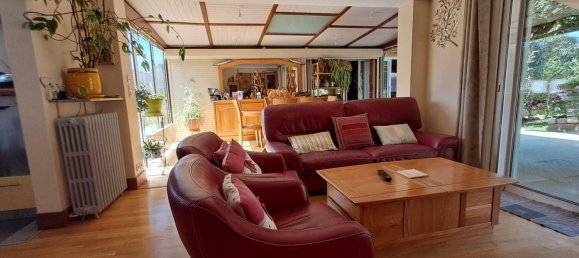 4 chambres Maison à Laval, France No. 281201 3