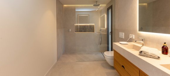 Дом с 5 спальнями в Сантаньи, Испания № 54908 19