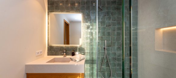 Дом с 5 спальнями в Сантаньи, Испания № 54908 21