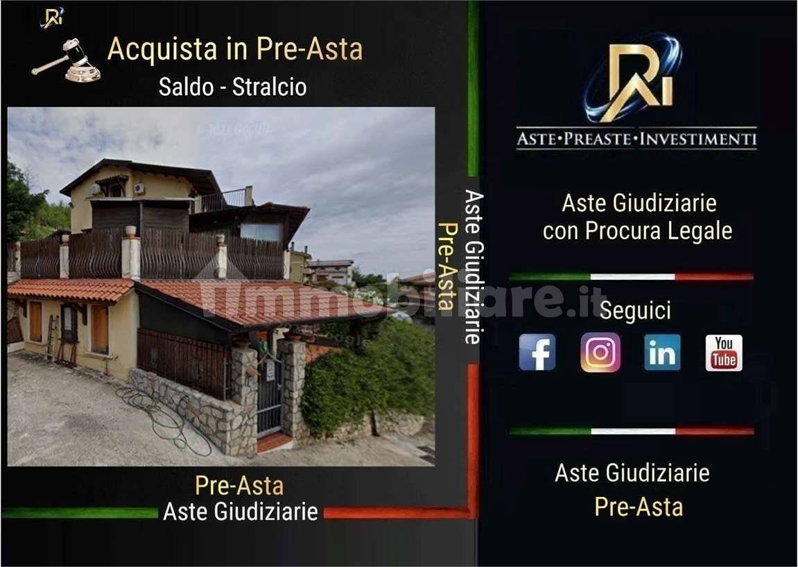 2 bedrooms Apartment in Cerisano, Italy No. 186050