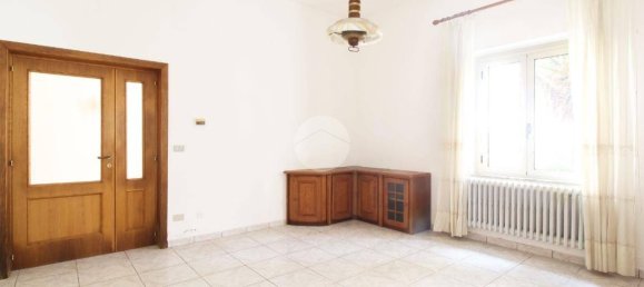 3 bedrooms Apartment in Alba Adriatica, Italy No. 152826 2