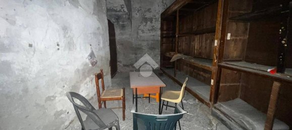 30m² Commercial property in Naples, Italy No. 352569 5