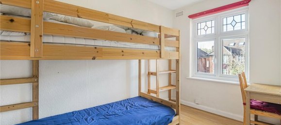 4 bedrooms House in Totteridge, United Kingdom No. 6710 13