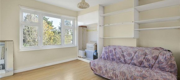 4 bedrooms House in Totteridge, United Kingdom No. 6710 11