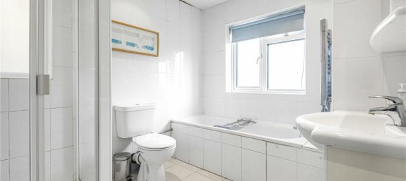 4 bedrooms House in Totteridge, United Kingdom No. 6710 14